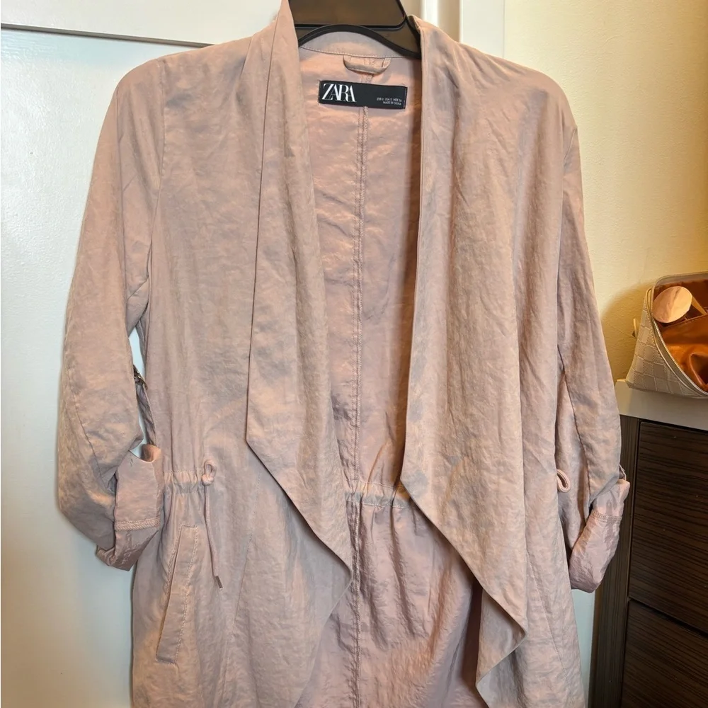 Zara Women's Light Pink Open Front Jacket